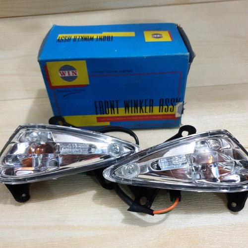 Lampu Sen Depan Honda Supra X 125 Lama Assy - Kanjeng Raden Variasi