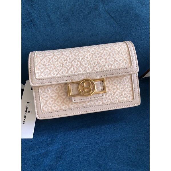 Buttonscarves Izzy Sling Bag - BEIGE