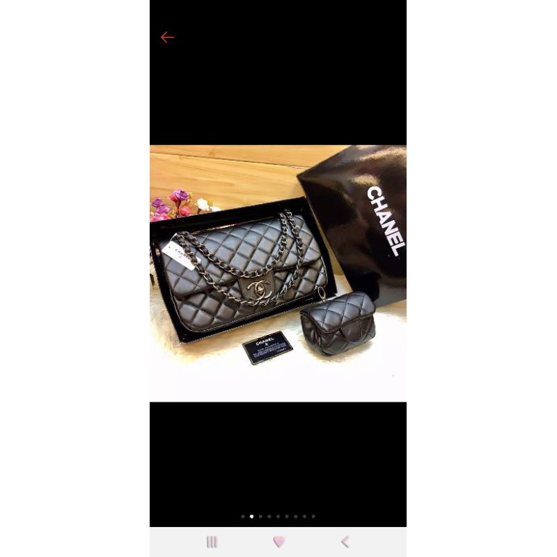 Tas Chanel Hitam