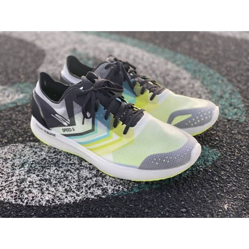skechers speed 6 hyper