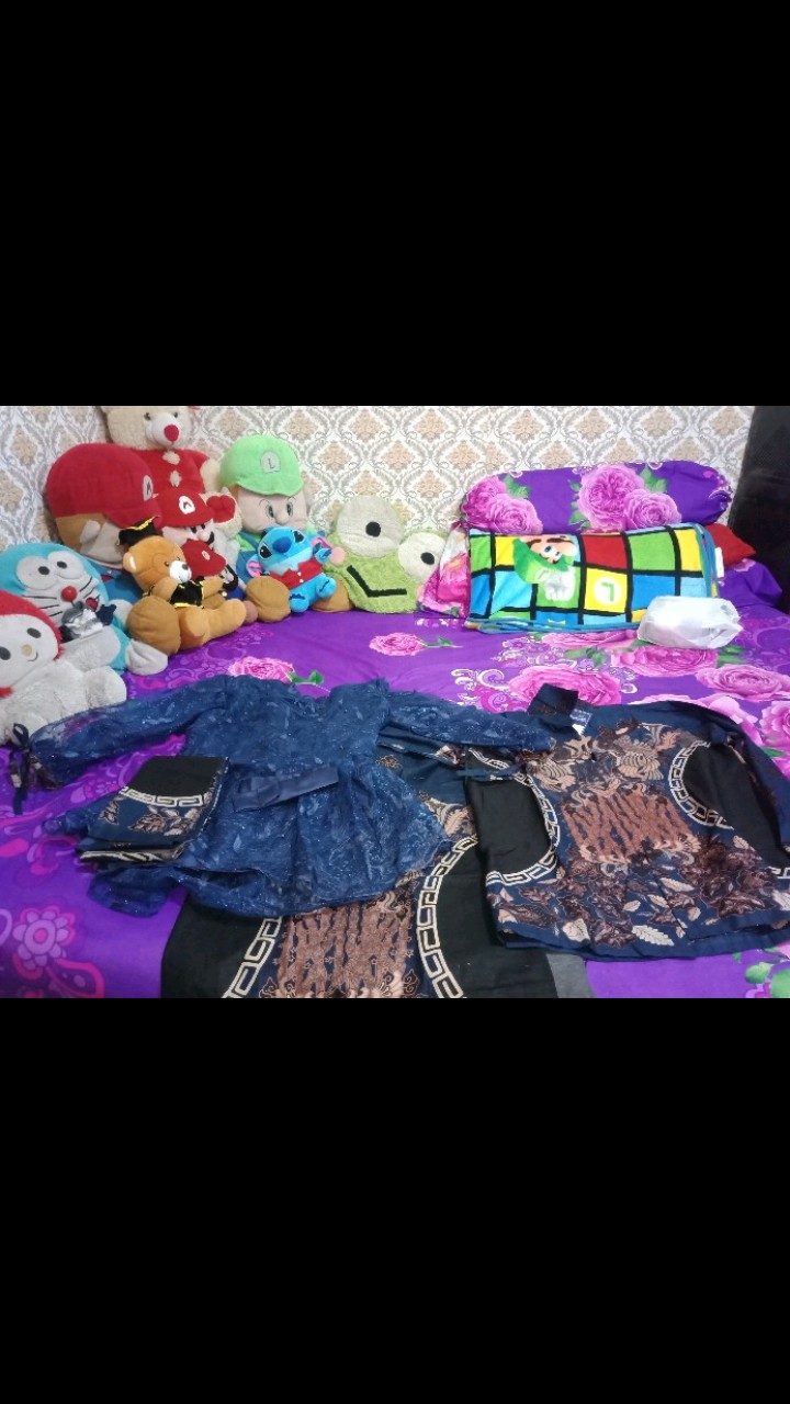 Batik Couple Kebaya Tunangan Pinguin Filya Wisuda Seserahan Kondangan