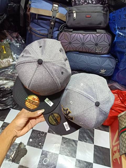 Topi Snapback import quality