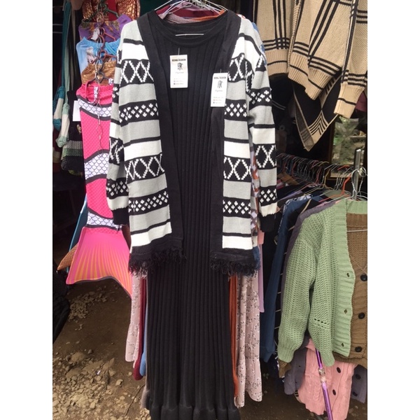 gamis rajut rempel satu set outer rajut