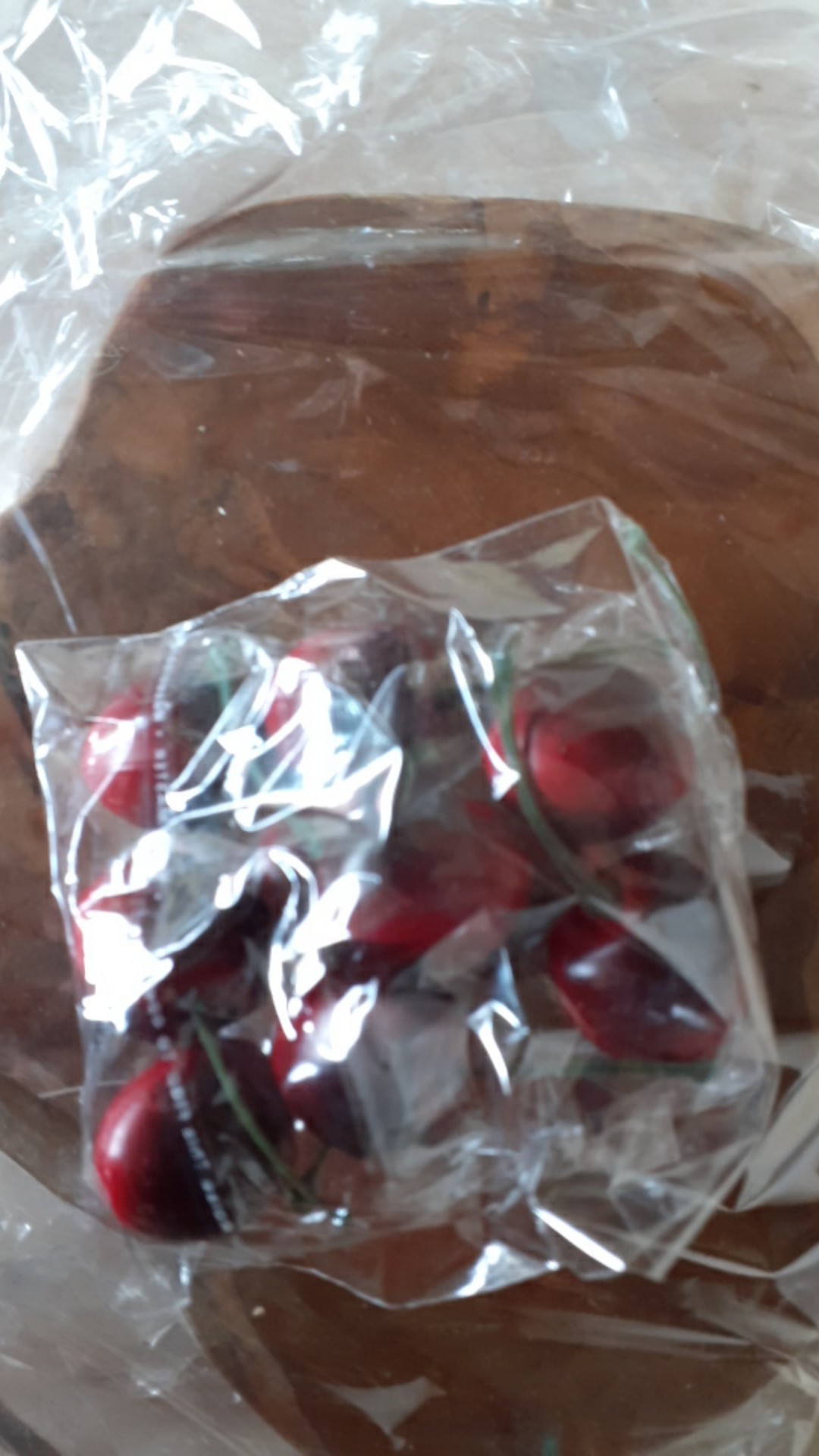 Buah Cherry Artificial ( Min Order 10pc )