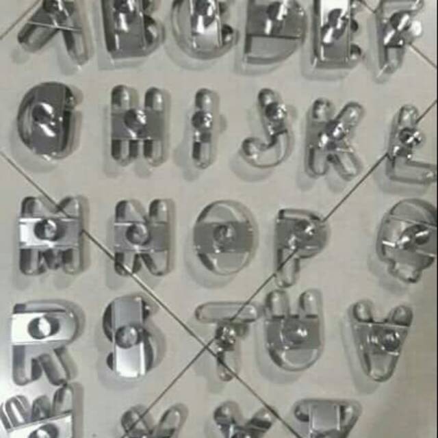 

Cutter donat huruf ( abjad )