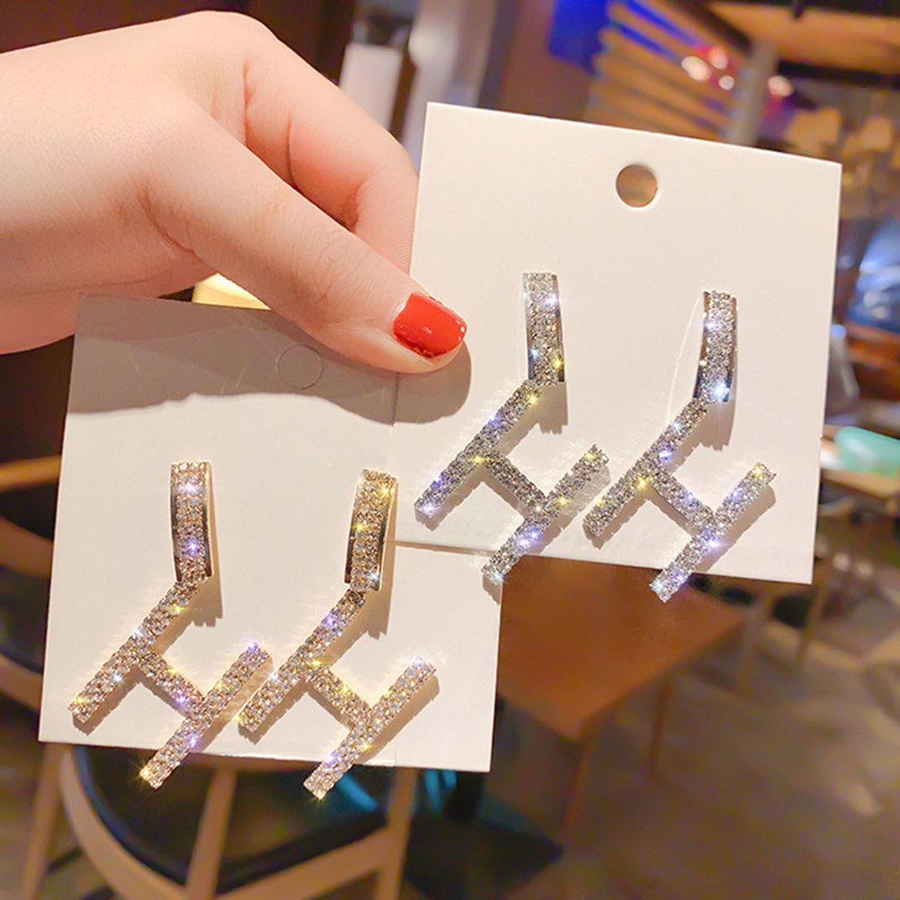 Hu Hu Hu Hu Hu Alat Bantu Pasang Kacamata♡ Anting Tusuk Gantung Wanita Desain Huruf H R Hias Berlian Imitasi Untuk Pestahadiah
