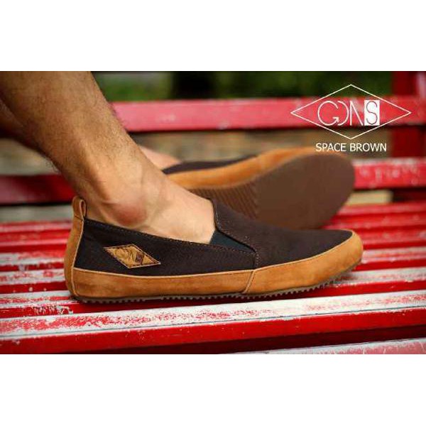 sepatu GDNS space brown