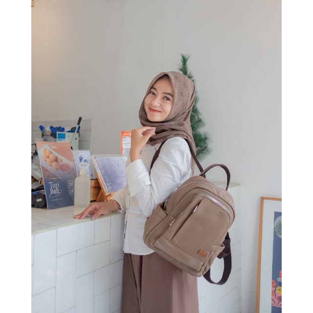 Ransel Danira by Biru Tsabita