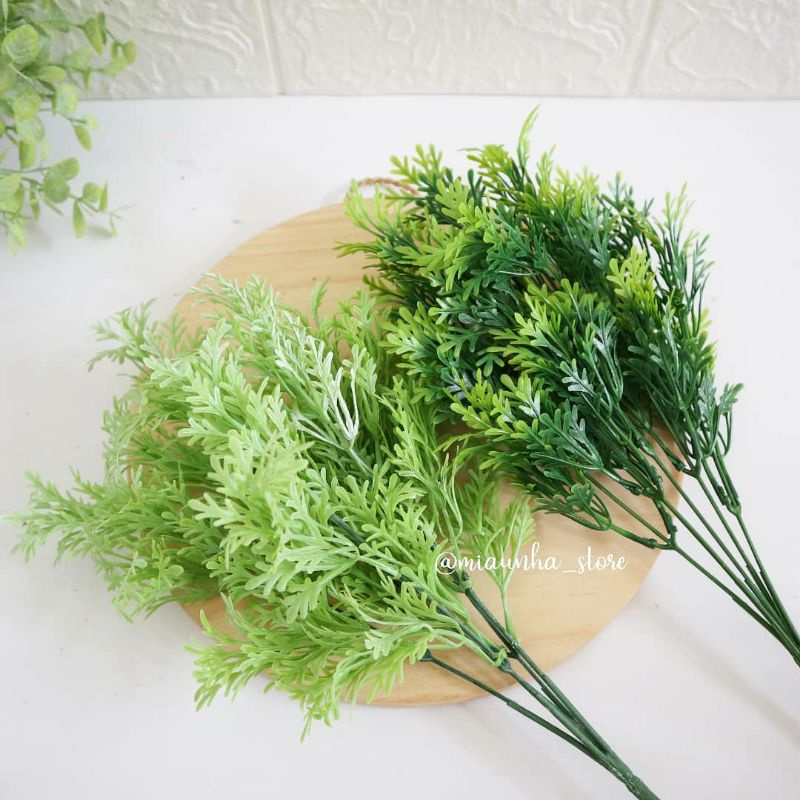 [Artificial] Daun cemara pinus