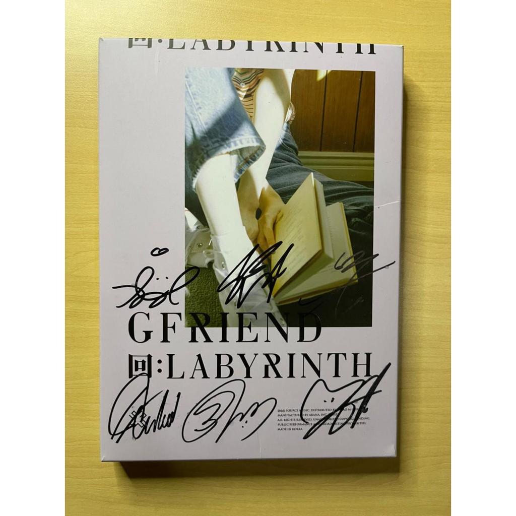 ALBUM SIGNED GFRIEND LABYRINTH
