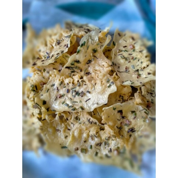 

Peyek Daun Bawang enak dan gurih! by Peyek Gendis.