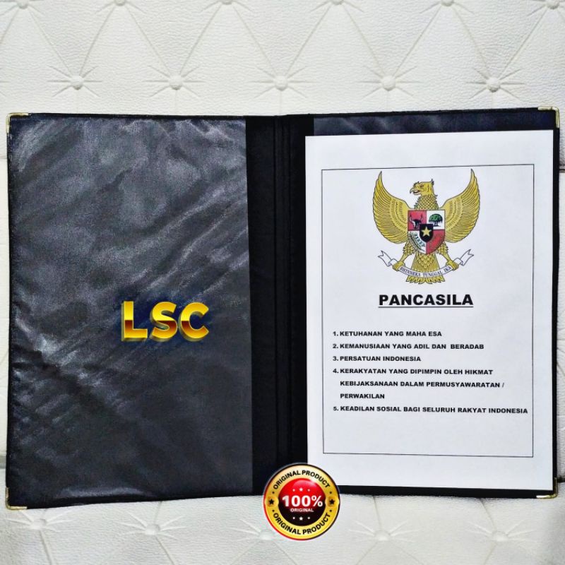 Map upacara satuan, ukuran map +/- 34x24 cm hitam gold foil emboss