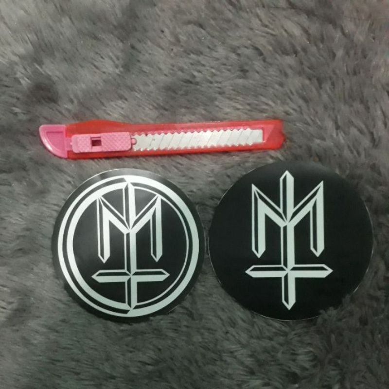 

STIKER HYPE MATERNAL DISASTER #4 DISTRO VINYL VYNIL ANTI AIR