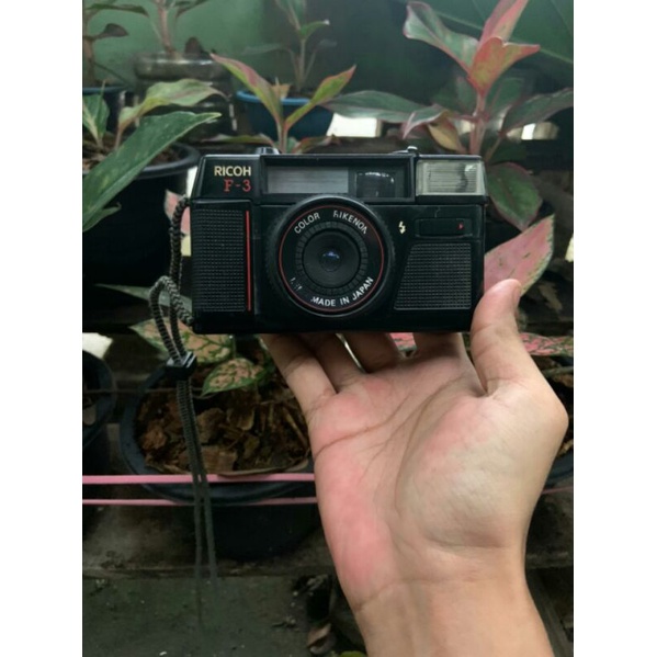 kamera analog Ricoh f-3