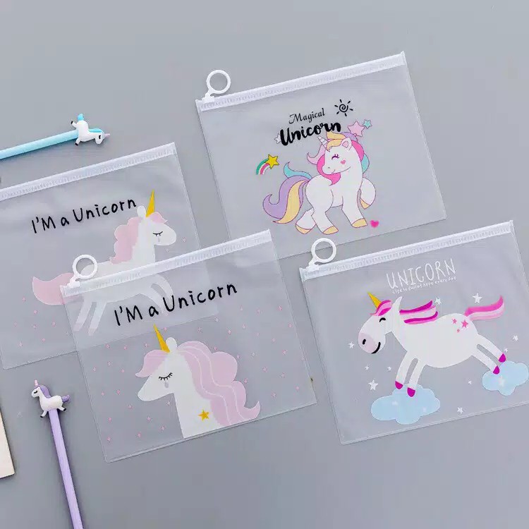 

Tempat Pensil Transparan Unicorn Motif pencil case