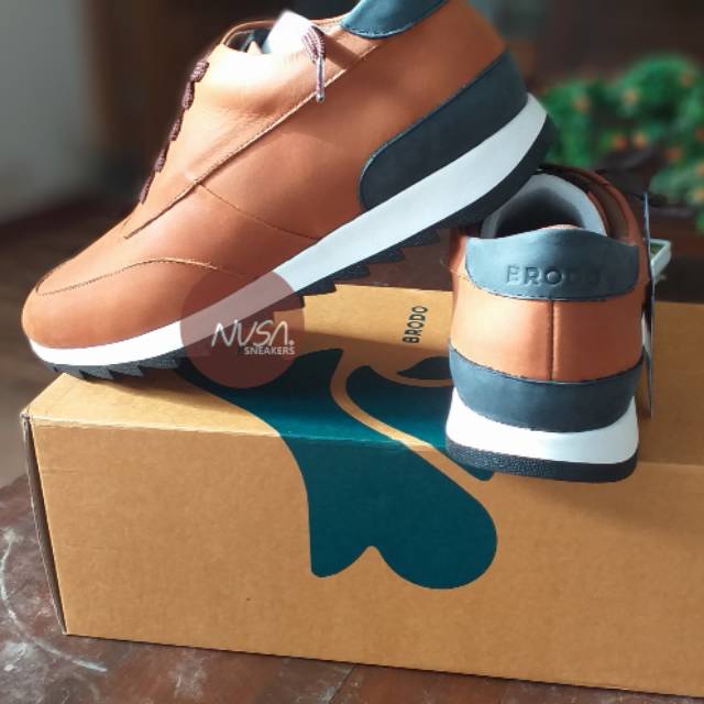 Brodo Shinka Vintage Brown