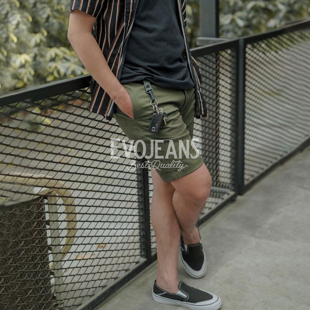 Celana Pria Pendek Distro Bahan Karet Halus Kualitas Premium - Chino Pants Pria Pendek Warna Army