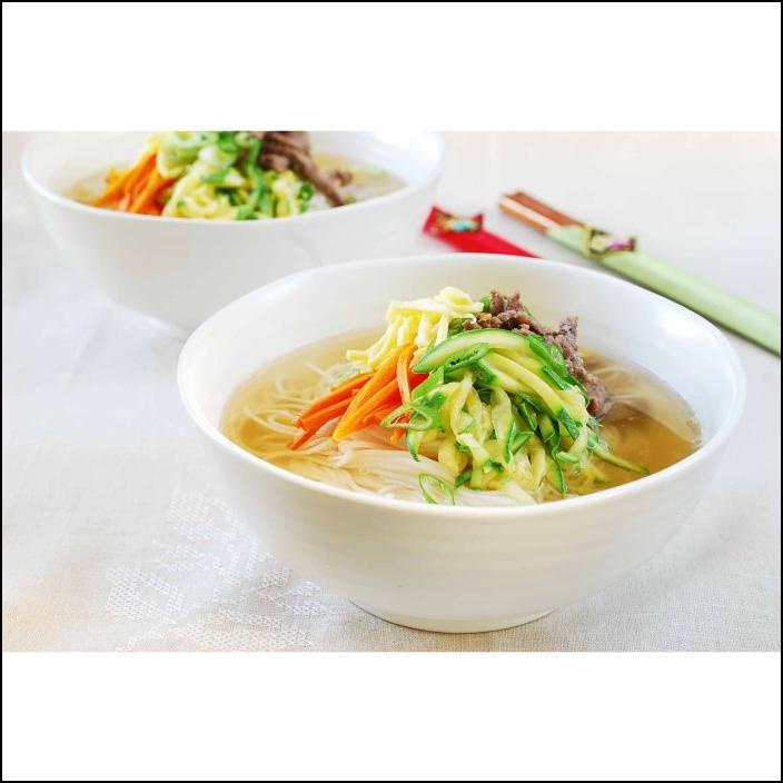 

OTTOGI YEITNAL GUKSU SOMYEON 900 GR - WHEAT NOODLE - MIE GANDUM LURUS