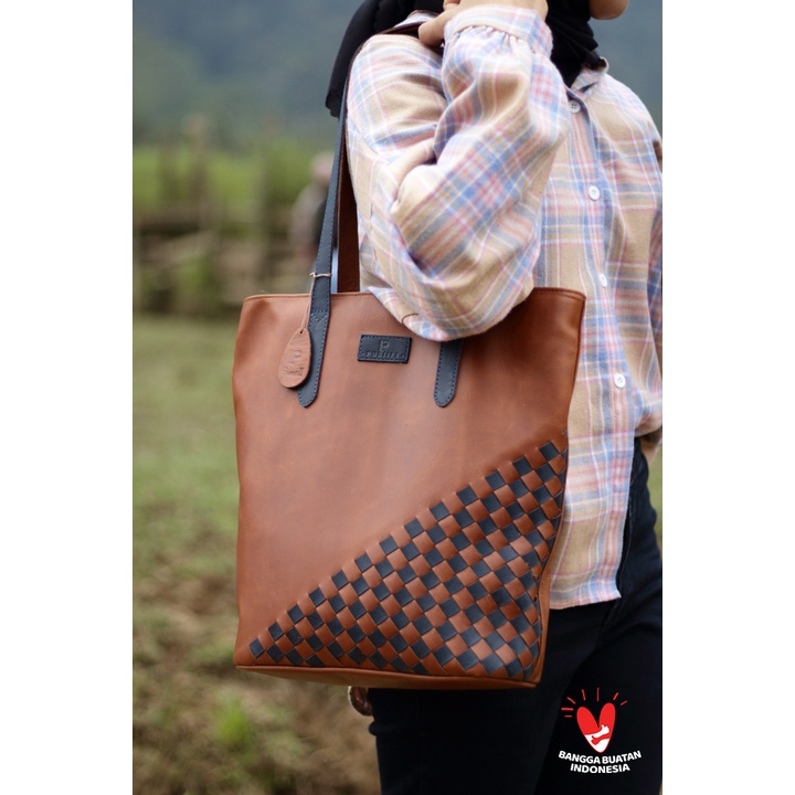 Tas Tote Bag Pusiill// Tas Tote Bag Wanita // Tas Tote bag Full Kulit Sapi Asli // Tote Bag Wanita H