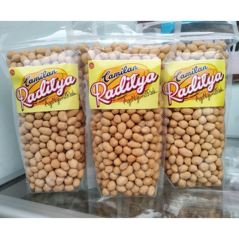 

Kacang Atom Gurih Renyah Nikmat 250gr