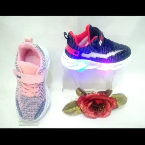 SEPATU NYALA ANAK DANS RAVEL HITAM/PINK