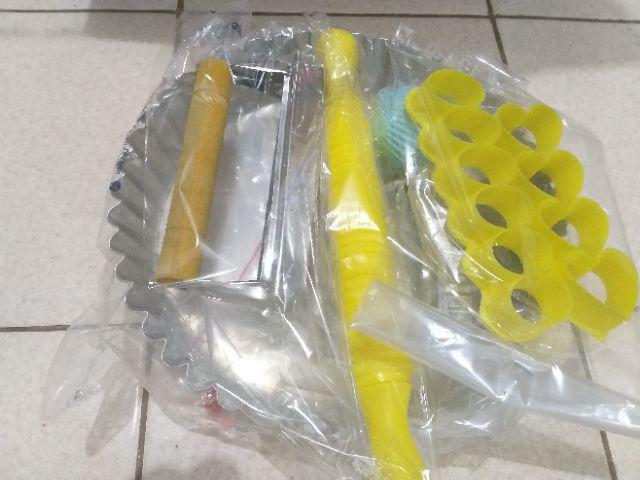 Diva Cake Cases Kue Kering ( Harga Per 100pcs )