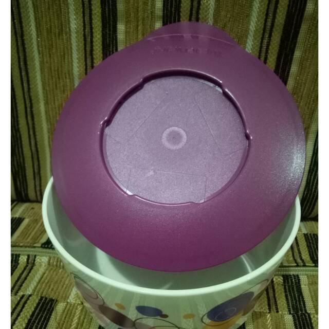 Tempat makan tupperware motif polkadot 550ml