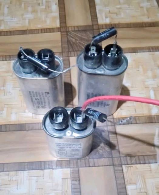 Set capassitor dan dioda HV &amp; 40 high Voltage &amp; 41 ex microwave