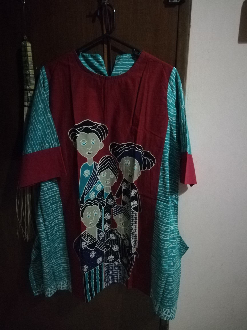 Poncowati Tunik Wings Batik Solo Asli
