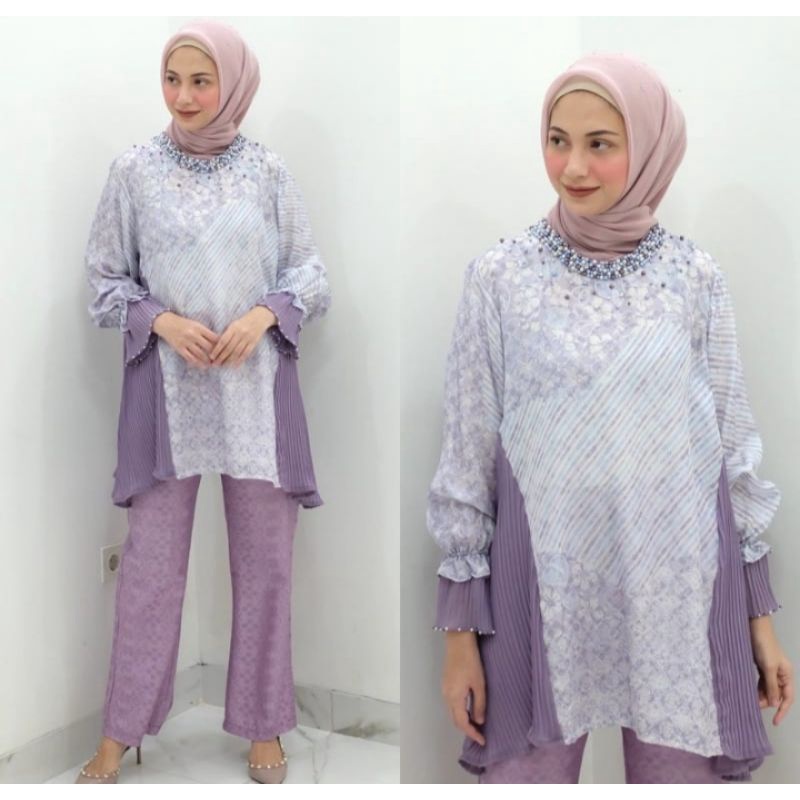 Lyla Pleats Blouse by Sarah the label (Preloved)