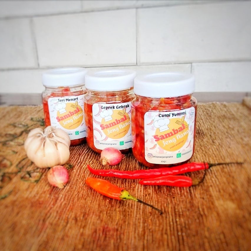 

Sambal Geprek, Cumi, Teri, Bawang Jeng Nana