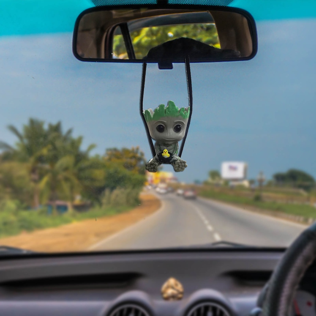 Ornamen Gantung Model Boneka Groot Untuk Spion Tengah Mobil