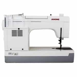 mesin jahit portable merk Janome model 1600PQC