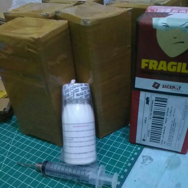 LEM KHUSUS MENAMBAL BOLA BOCOR HALUS (bola sepak,volly dan basket)