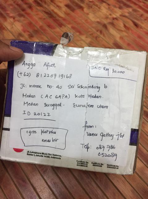 Siku Emas Hiasan Hantaran Kotak