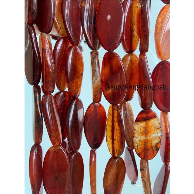 batu alam Penden simba oval BLACKRED AGATE serat 2 x 4 cm hitam merah