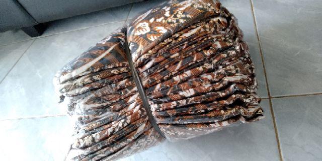 Maura Couple - Sania Ruffle Batik Couple Ori Ndoro Jowi Dnt Garansi Termurah Shopee - Shopashop Solo