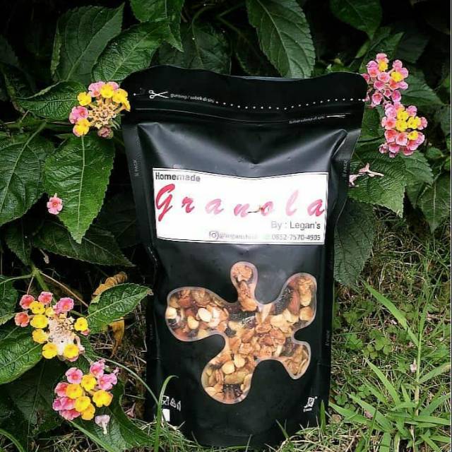 

GRANOLA