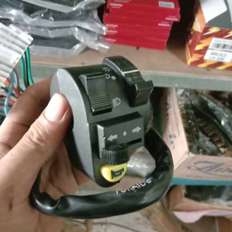 Holder Honda Win 100 Saklar Honda Win 100