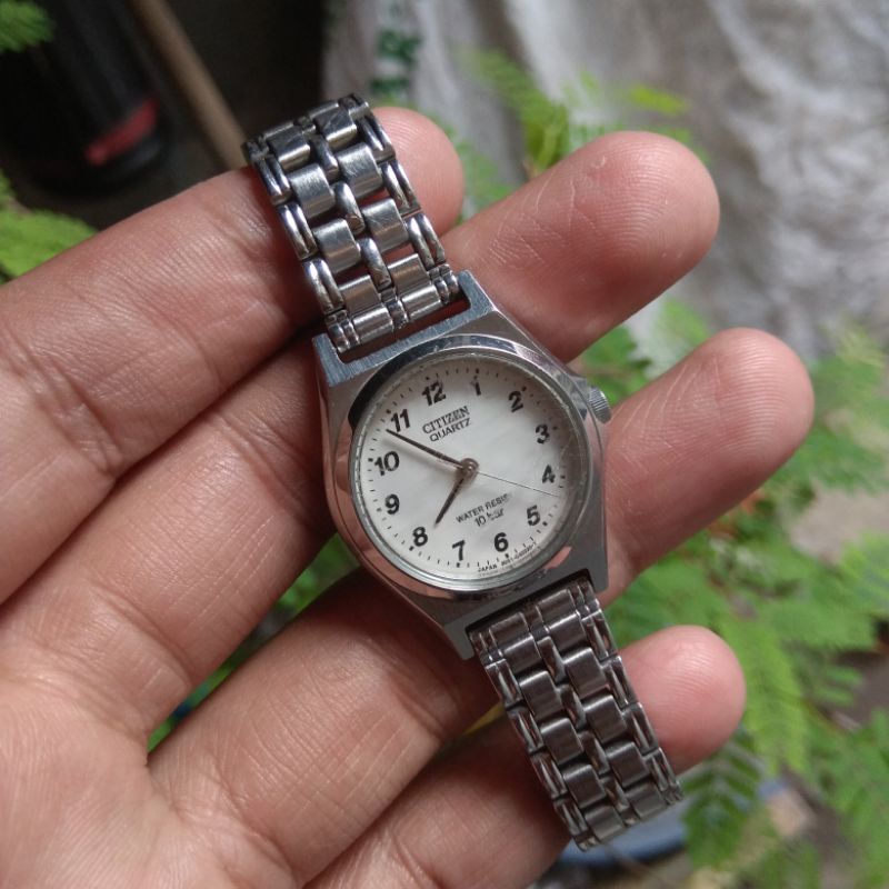 Jam tangan wanita citizen quartz