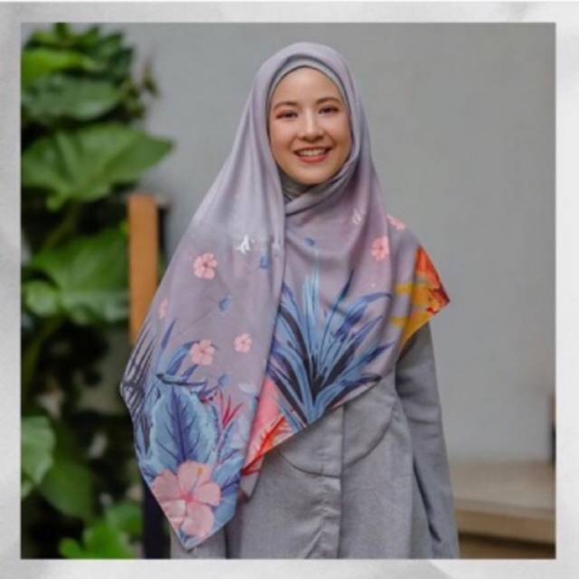 Hijab Alur Cerita by Natasha Rizky
