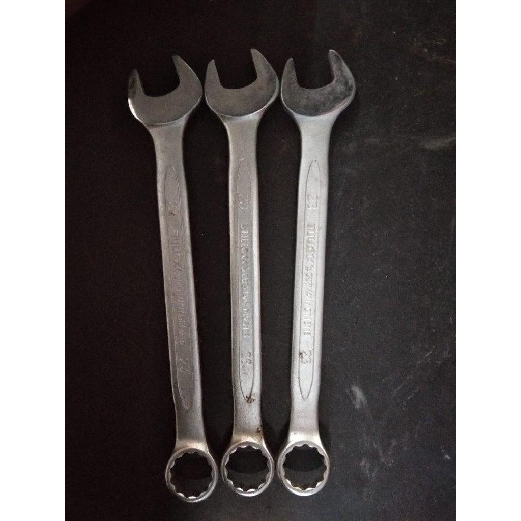 BULLOCKS KUNCI RING PAS UKURAN 23