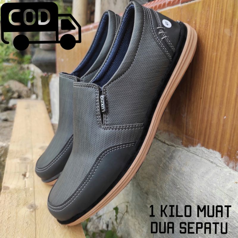 Sepatu Pria Kulit Slip On Kasual Sintetis Premium Sol Karet Formal Cowok Kerja Kantoran