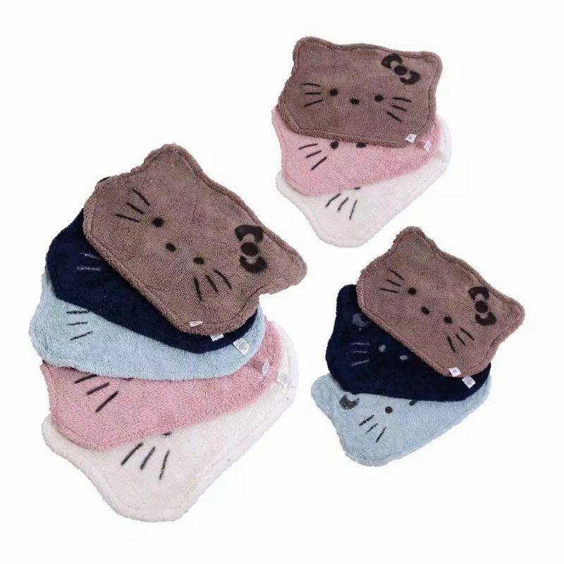 Keset Kaki Bulu Karakter Hello Kitti