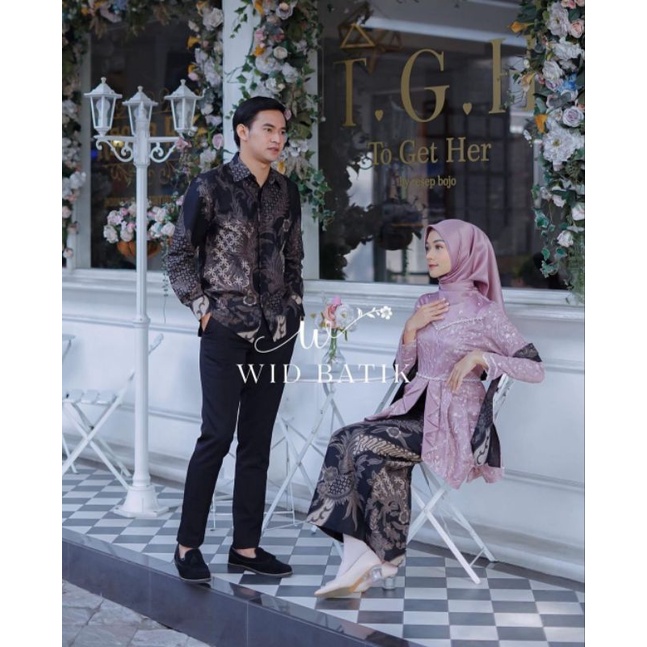 LAVEYA COUPLE SETELAN KEBAYA CEWE COWO BAJU SARIMBITAN TUNANGAN BAJU WARNA BROWN BAJU WISUDA TERBARU Kutubaru sarimbitan batik jumbo terbaru kebaya batik jumbo terbaru kebaya kopel cewek cowok seragaman