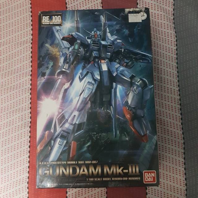 Re 1/100 Gundam mk III/3 bandai