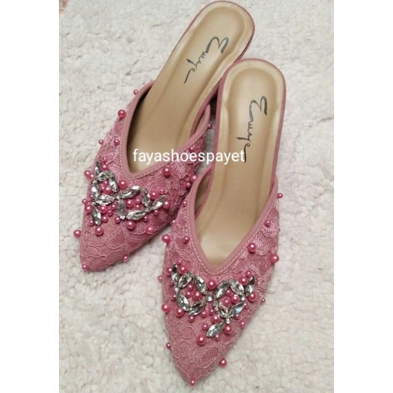TRIANGLE/ wedding shoes murah/shoes brukat payet/sepatu prnganten/ sepatu wisuda lamaran dll
