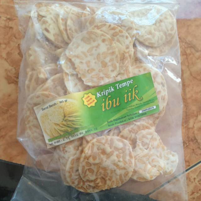 

KRIPIK TEMPE B IIK