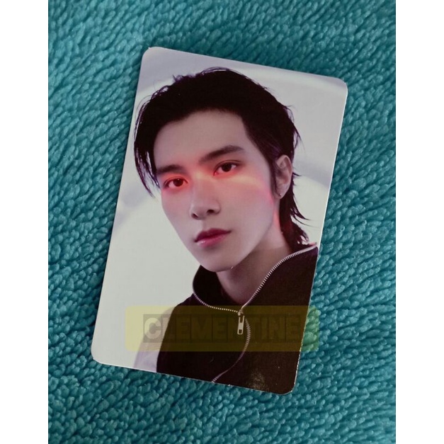 PC Hendery Konsep ID Card Universe