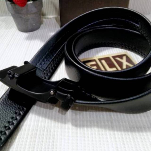 Belt / tali pinggang pria model rel (tanpa lubang)